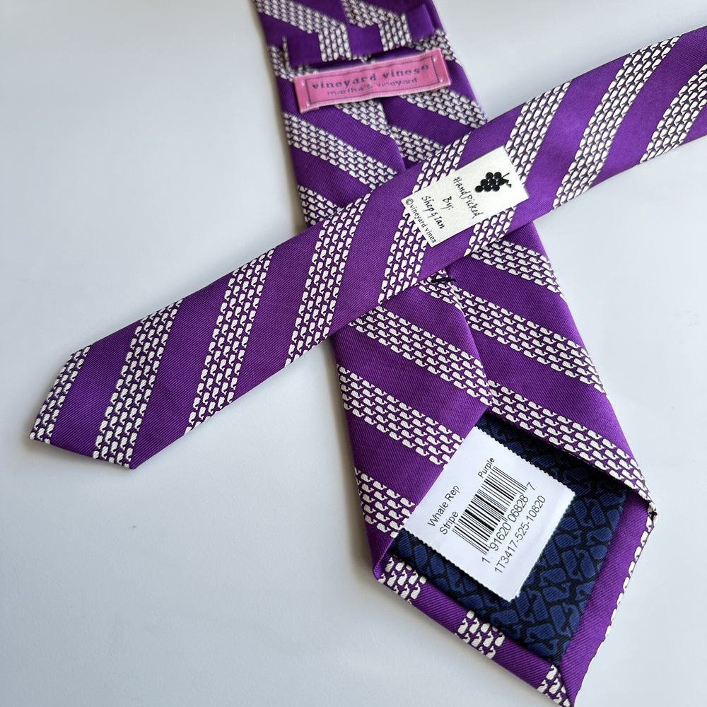 NWT Vineyard Vines 100% Silk Tie Purple Repp Striped Whale Made USA 3.25 x 59.5